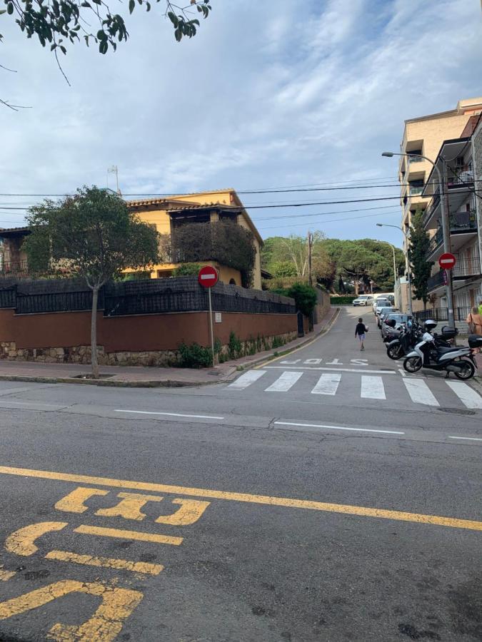 Kelly'S Beach Home Lloret de Mar Buitenkant foto
